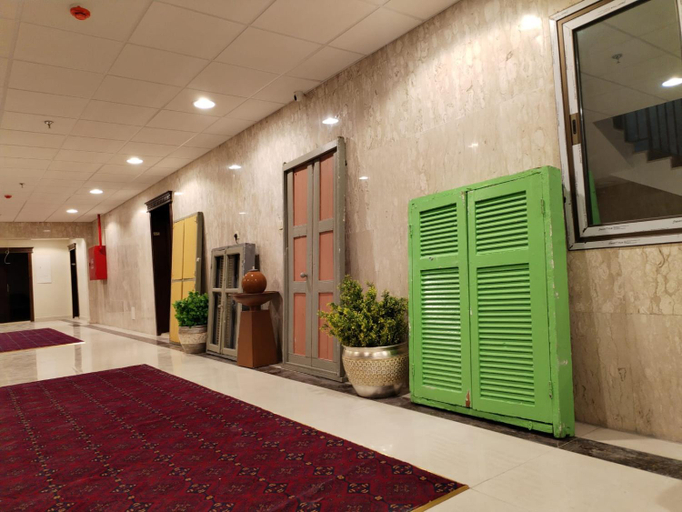 Others 5, الساعه 60 للشقق المخدومه, Dammam