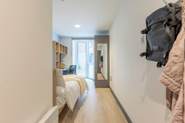 Bedroom 3, For Students Only Curraheen Point