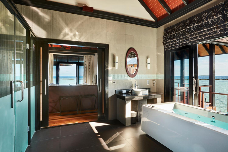 Bathroom 4, Sun Siyam Iru Fushi - Free Transfer for two with minimum 7 nights stay