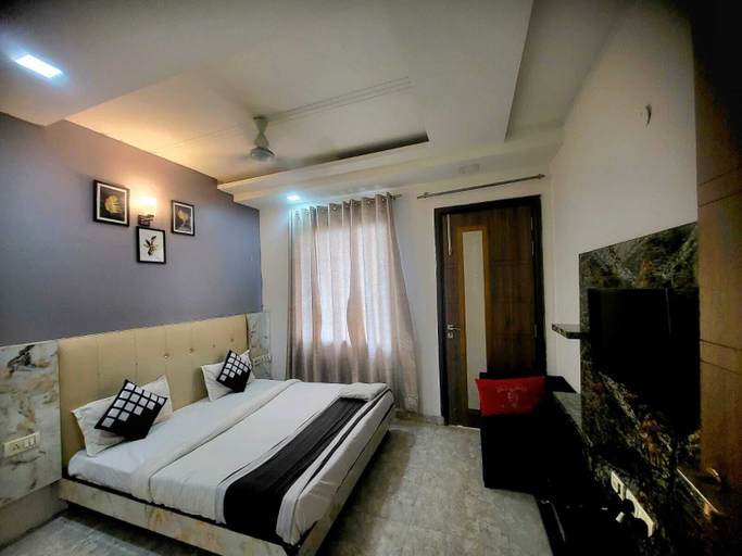 Others 4, Hotel Season Grand Couple Friendly Pitampura, Delhi