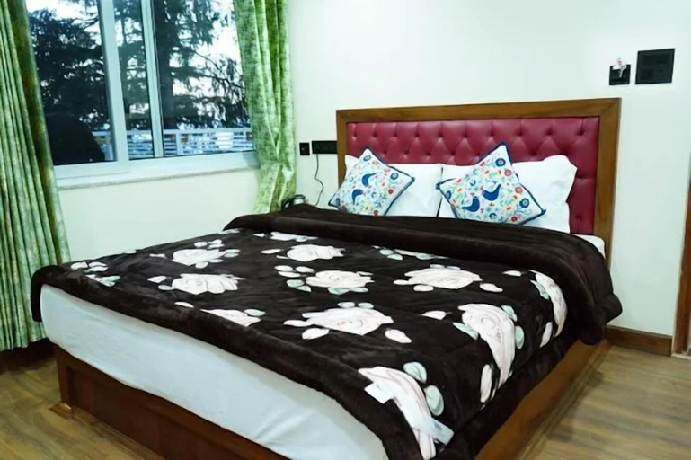 Bedroom 4, Jakhu heights, Shimla