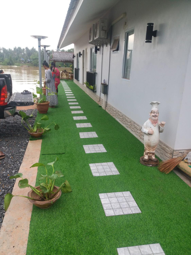 Others 2, Boathouse marina restaurant and homestay, Muang Surat Thani