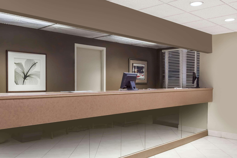 Public Area 2, Howard Johnson by Wyndham Niagara Falls, Niagara