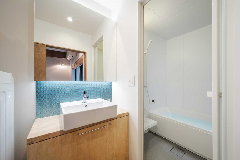 Bathroom 3, Aoshida Machiya House, Kyoto