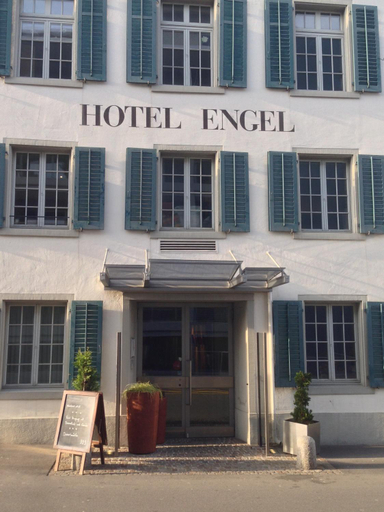 Exterior & Views 1, Hotel Engel am Bahnhof, Horgen