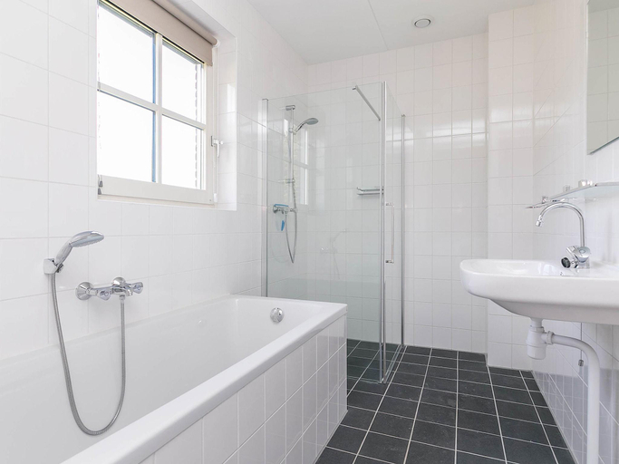 Bathroom 3, Villa Near Forest Trails, Hoogeveen