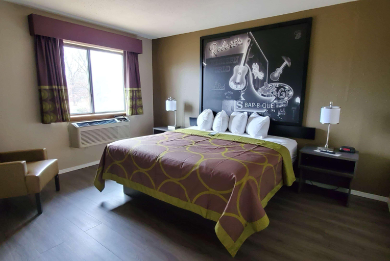 Bedroom 5, Super 8 by Wyndham Paris, Henry