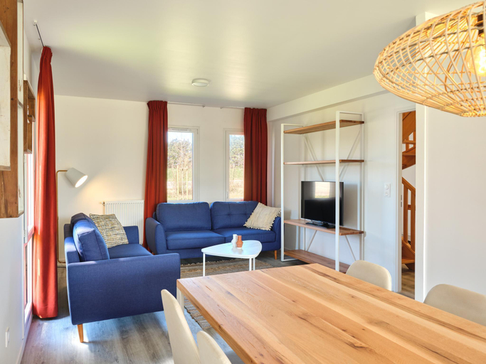 Others 5, Spacious holiday home with a garden, Pas-de-Calais