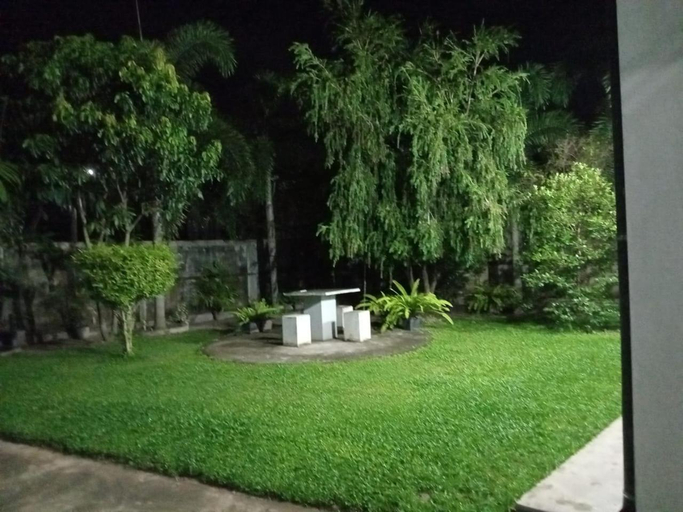 Others 4, Villa Shendel, Katana