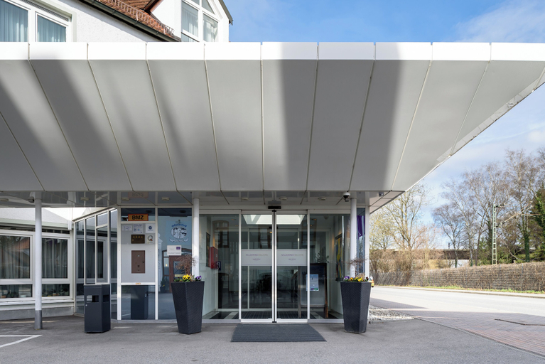 Exterior & Views 1, Sunday Hotel München Airport Freising, Freising
