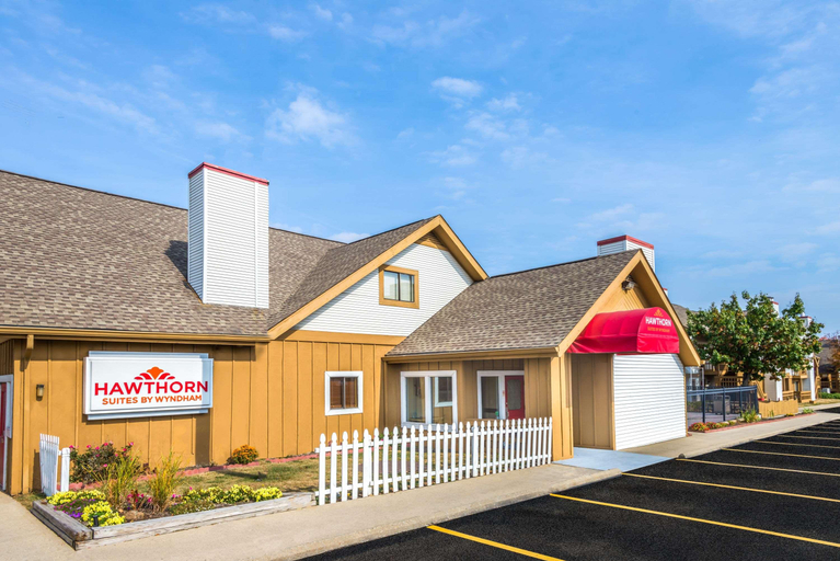 Exterior & Views 2, Hawthorn Extended Stay by Wyndham Dayton, Montgomery