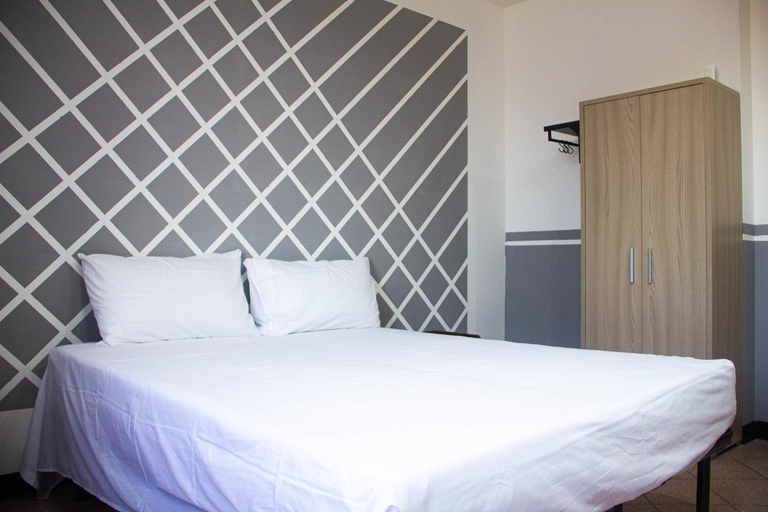 Others 5, Camere della Perla, Mantua