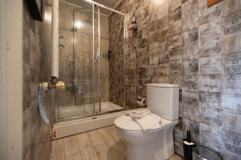 Bathroom 5, Park Mandalin, Şile