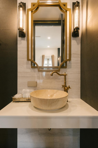 Bathroom 4, Wynn Villa, Muang Prachuap Khiri Khan