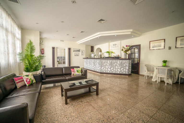 Public Area, Hotel Oasis Familiar, Badajoz
