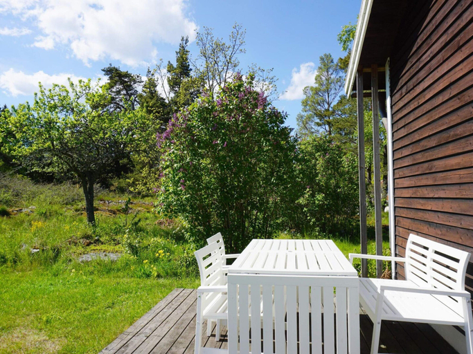 Others 2, 4 Person Holiday Home in Tyreso, Tyresö