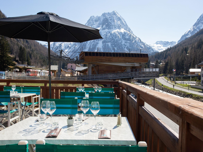 Food & Drinks 2, Apartment in Vallorcine near Mont Blanc, Haute-Savoie