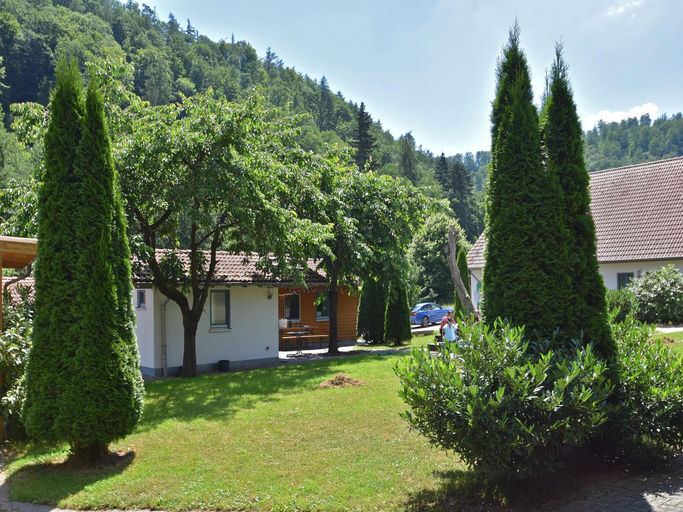 Others 5, Wohnung mit eigener Terrasse in Huddinge, Waldeck-Frankenberg