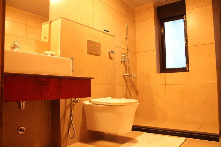 Bathroom 4, The Highland Mountain Resort & Spa, Kargil