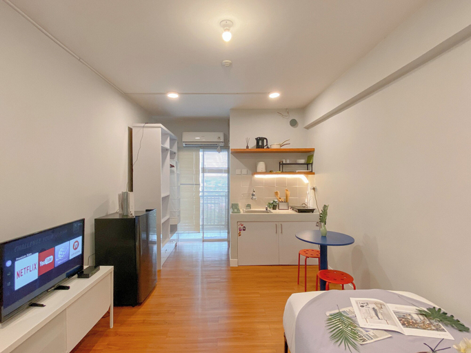 Bedroom, Good Studio Room at Cinere Resort Apartment, Depok