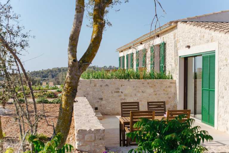 Others 4, Finca Son Oms, Baleares