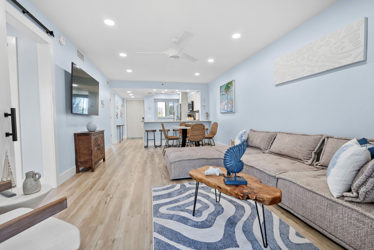 Others 5, Admirals Bay 152 by Distinctive Beach Rentals, Lee