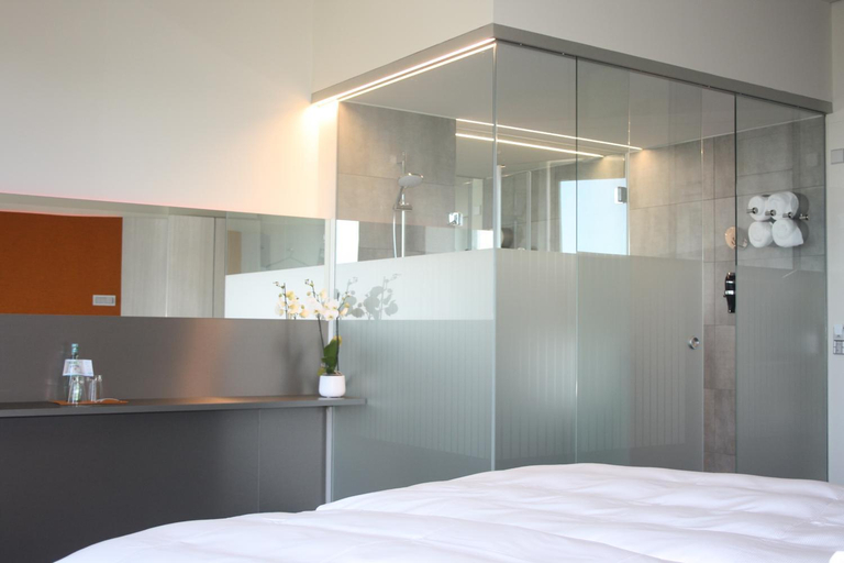 Bedroom, Scala Turm Hotel Restaurant, Jena