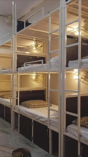 Others 5, 5 Star Dormitory, Jabalpur