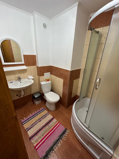 Shower 5, Калина, Rakhivs'kyi