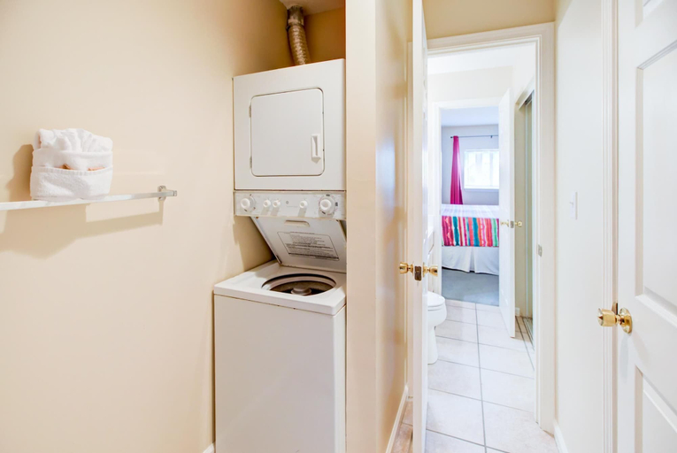 Others 5, Windancer 204, Walton