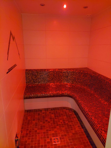 Bathroom 3, Stülzis, Bludenz