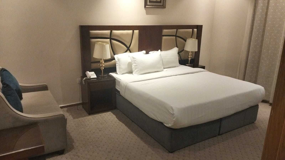 Others 3, Masharf hira hotel, Jeddah