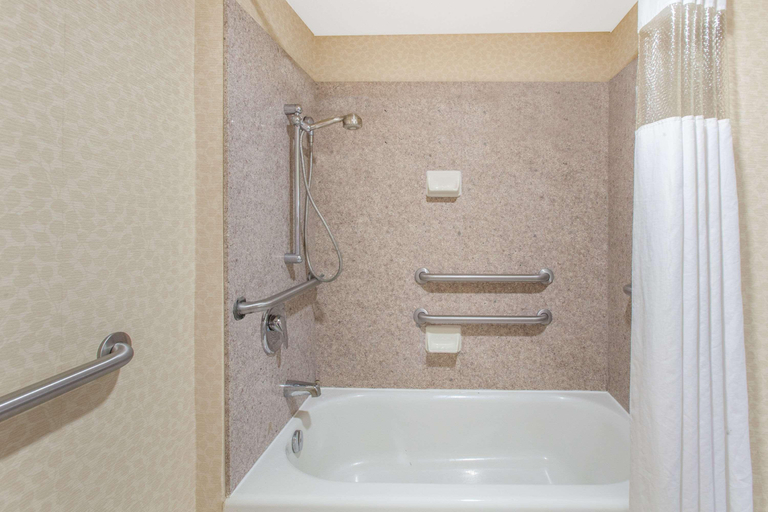Bedroom 3, Hawthorn Suites by Wyndham Midwest City Tinker AFB, Oklahoma