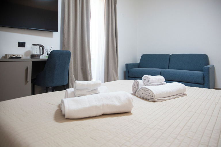 Others 5, Flamengo Rooms, Salerno