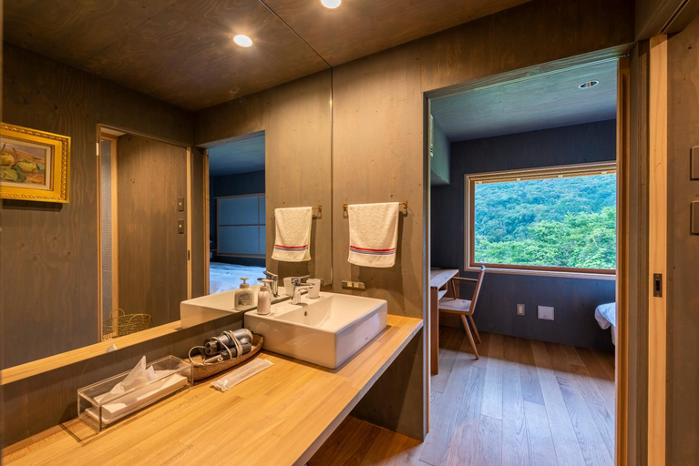 Bathroom, Katada Lodge & Villa, Tsu