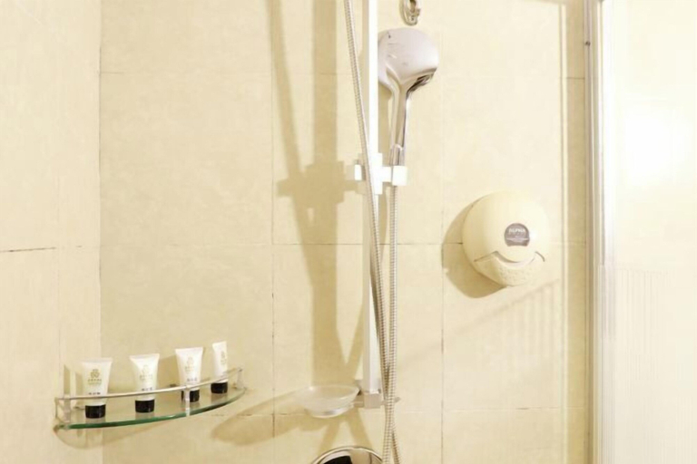 Bathroom, Crystal Hotel, Huizhou