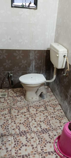 Bathroom, Vaishali Lodge, Pune