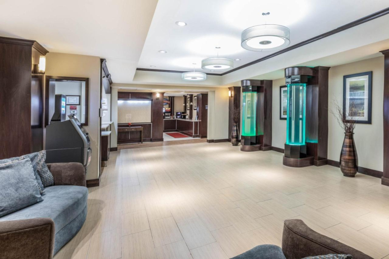 Public Area 3, Baymont by Wyndham Victoria, Victoria