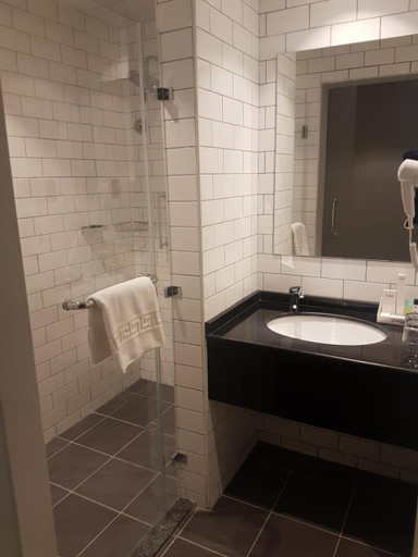 Bathroom 5, FORTUNE ATRIUM HOTEL, Dubai