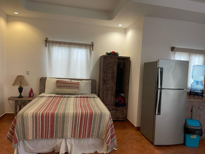 Bedroom 3, La Jolla de Guasacate - Digital Nomad Hotel, Tola