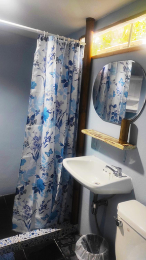 Bathroom 3, Baan Si Khao yanui, Pulau Phuket