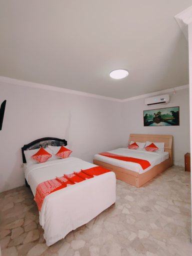Vafa Guesthouse - Tap to explore photos