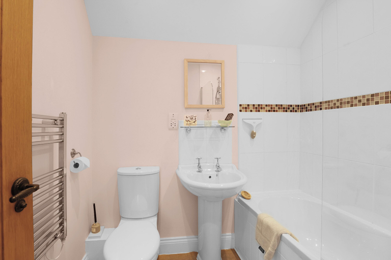 Bathroom 4, Oak Cottage - North East Escapes, Northumberland