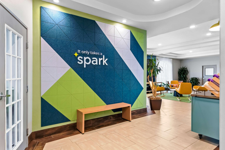 Public Area 2, Spark by Hilton San Antonio near SeaWorld, Bexar
