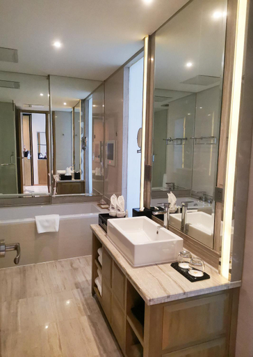 Bathroom 4, The Jade Boutique Hotel, Wuhan