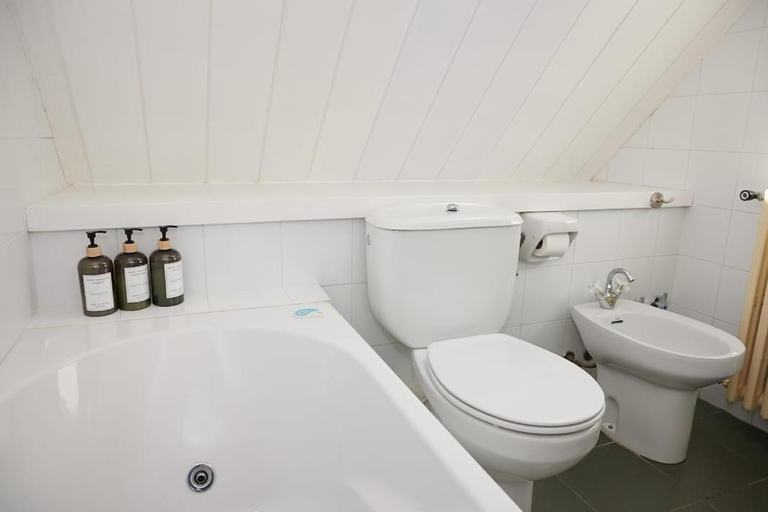 Bathroom 3, Xalet La Coromina, Girona