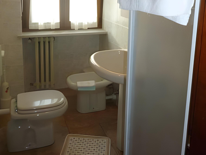 Bathroom 3, Hotel Fior di Roccia, Aosta