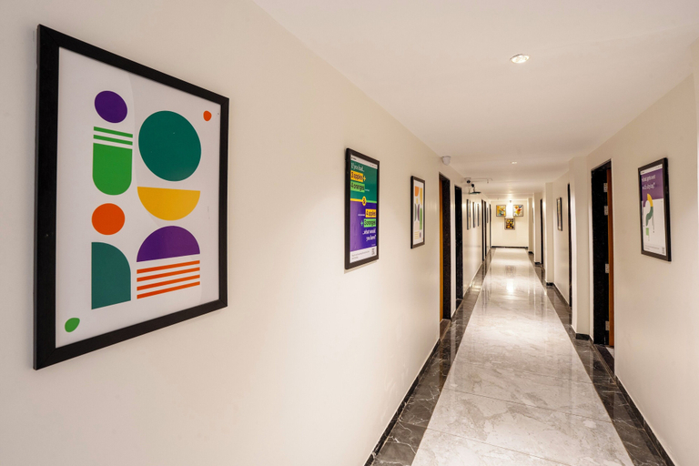 Others 5, Treebo Riwaayat Regency, Pune