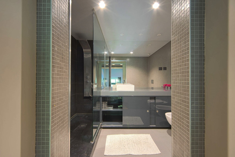 Room 2, Lisbon Premium Loft by Homing, Lisbon
