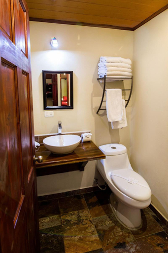 Bathroom 4, Jungle Beach Hotel Manuel Antonio, Aguirre